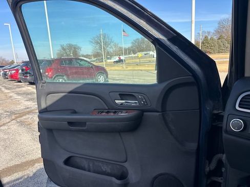 Used 2008 Chevrolet Silverado 1500 LTZ w/ Suspension Package, Off-Road AWD/4WD image 19