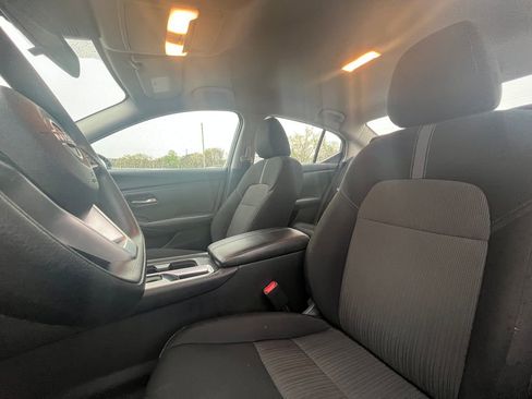 Used 2024 Nissan Sentra SV FWD image 24