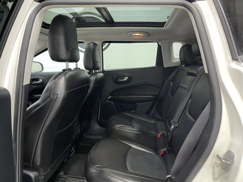 Used 2019 Jeep Compass Limited AWD/4WD image 30