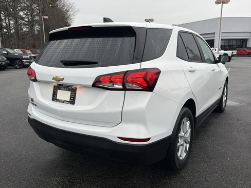Used 2024 Chevrolet Equinox LS image 6