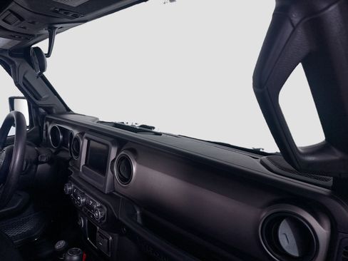 Used 2022 Jeep Wrangler Unlimited Sport image 30