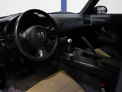 Used 2008 Honda S2000 CR image 9