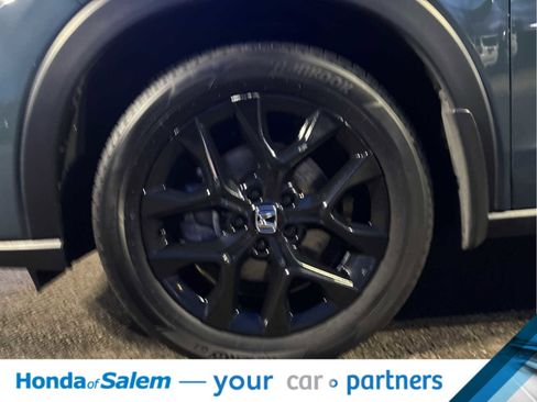 Used 2024 Honda HR-V Sport image 11