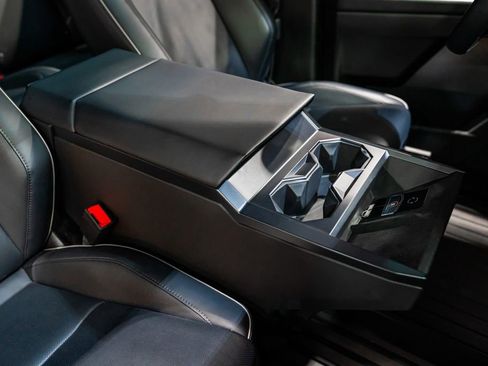 Used 2024 Tesla Cybertruck Cyberbeast image 21