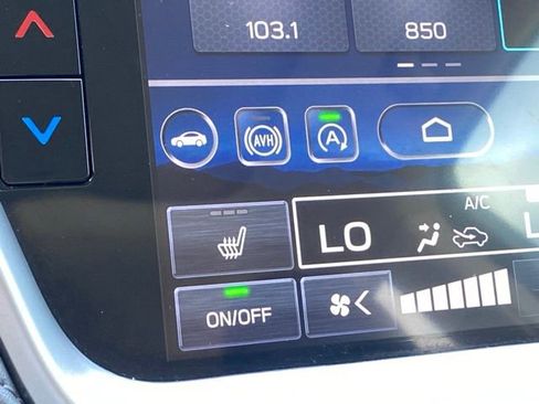 Certified 2024 Subaru Outback Onyx Edition AWD/4WD image 19