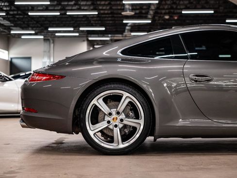 Used 2016 Porsche 911 Carrera RWD image 34
