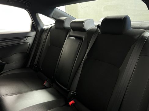 Used 2025 Honda Civic Sport image 21