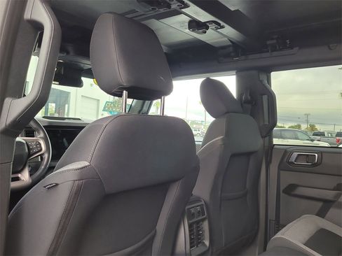 Certified 2025 Ford Bronco Big Bend image 9