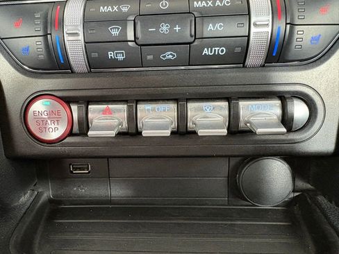 Used 2022 Ford Mustang Premium RWD image 29