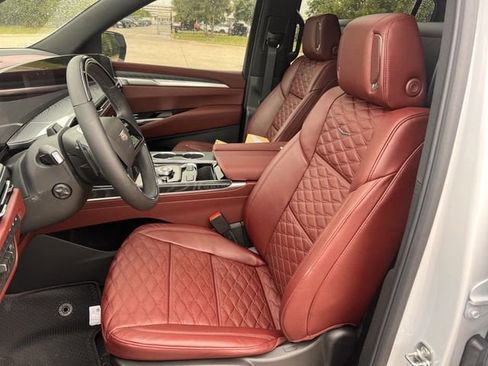 New 2026 Cadillac Escalade ESV Luxury w/ Touring Package AWD/4WD image 21