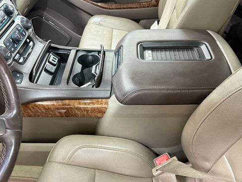 Used 2016 Chevrolet Tahoe LTZ AWD/4WD image 23