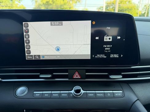 Used 2023 Hyundai Elantra SEL w/ Convenience Package FWD image 38
