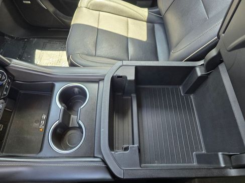 Used 2023 Chevrolet Tahoe Premier RWD image 26