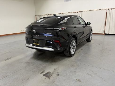 Used 2024 Buick Envista Avenir image 8