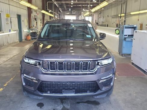 Used 2022 Jeep Grand Cherokee Limited 4xe w/ Luxury Tech Group II AWD/4WD image 7