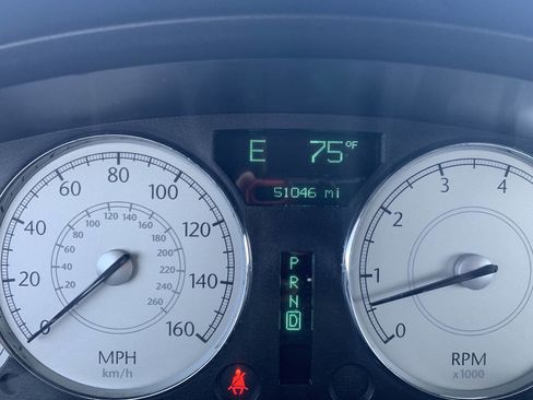 Used 2005 Chrysler 300 C image 21