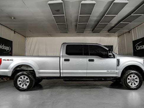 Used 2022 Ford F350 XLT w/ XLT Value Package AWD/4WD image 5