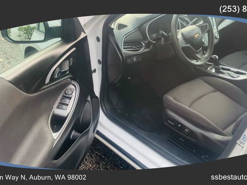 Used 2020 Chevrolet Malibu LT image 9