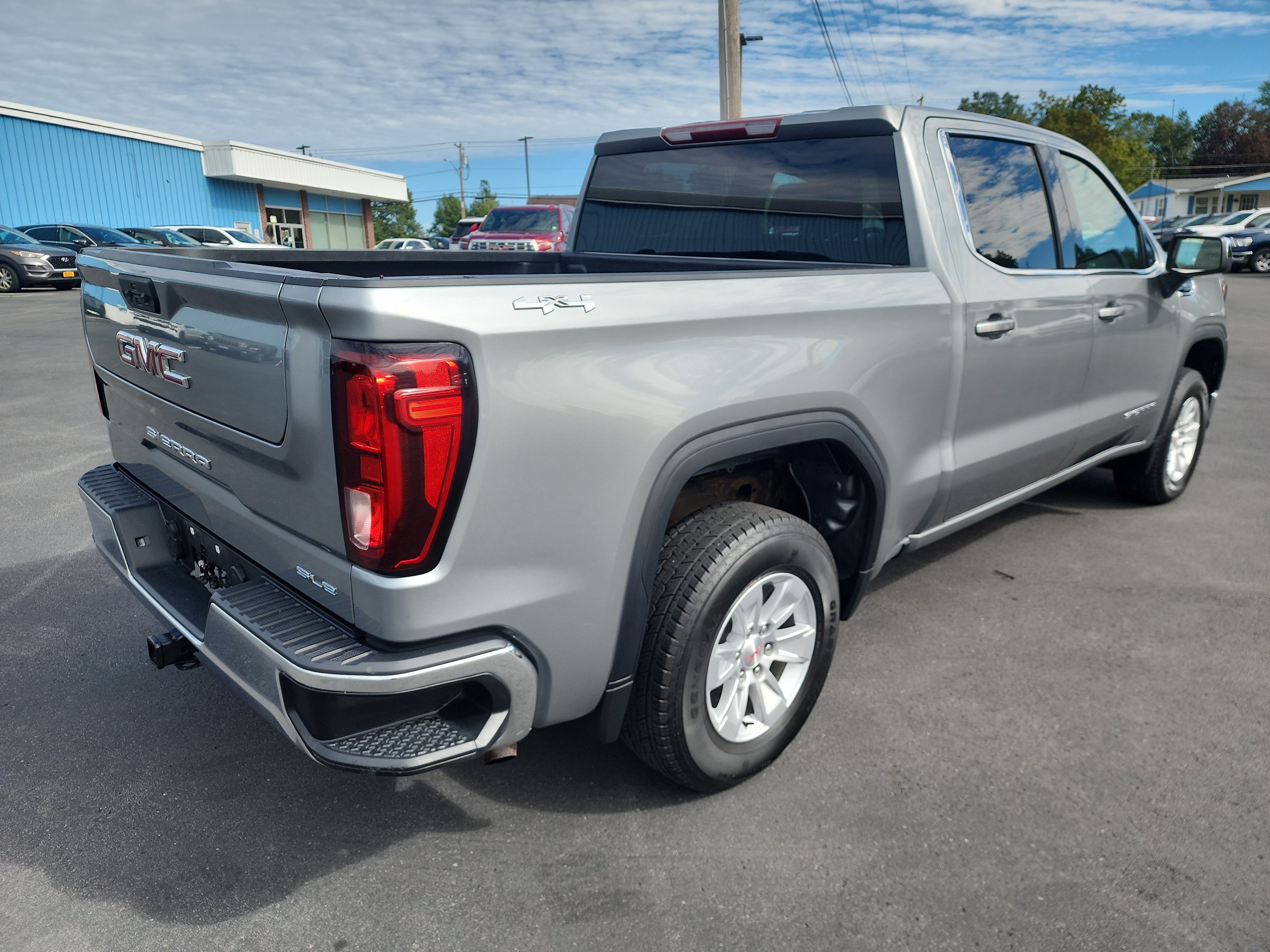 Certified 2024 GMC Sierra 1500 SLE w/ Snow Plow Prep Package AWD/4WD image 8