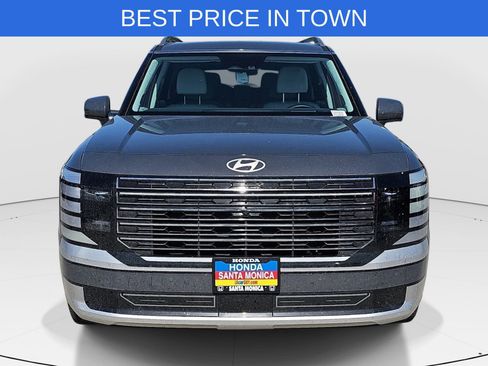 Used 2026 Hyundai Palisade Calligraphy AWD/4WD image 2