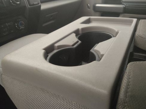 Used 2016 Ford F150 XLT RWD image 26