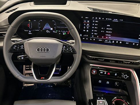 New 2025 Audi SQ5 Premium Plus image 13