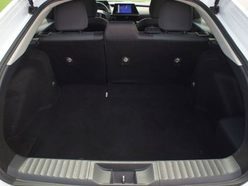 Used 2023 Toyota Prius LE image 15