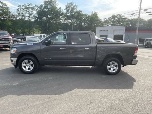 Used 2019 RAM 1500 Big Horn AWD/4WD image 2
