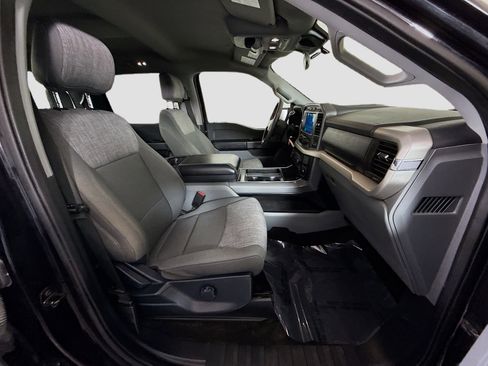 Used 2021 Ford F150 XLT image 27