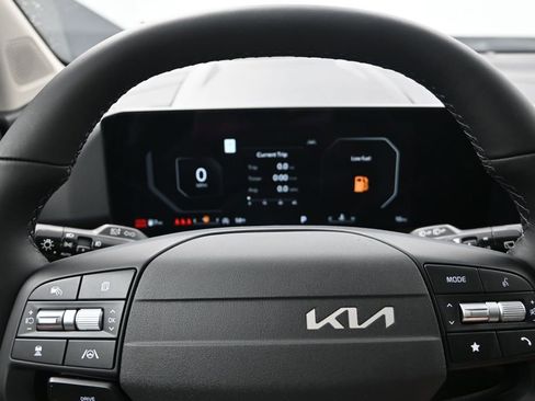 New 2026 Kia Sportage SX FWD image 16