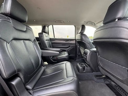 Used 2023 Jeep Grand Cherokee L Limited image 26