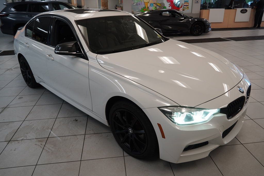 Used 2017 BMW 340i xDrive Sedan AWD/4WD image 14