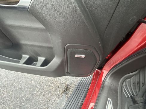 Certified 2020 Chevrolet Silverado 1500 RST image 31