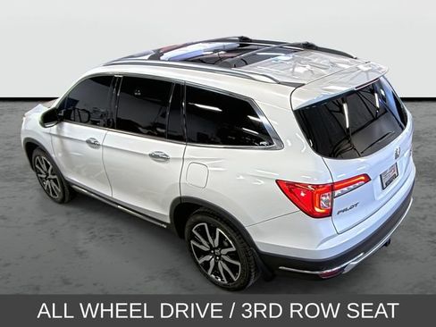 Used 2020 Honda Pilot Elite image 2