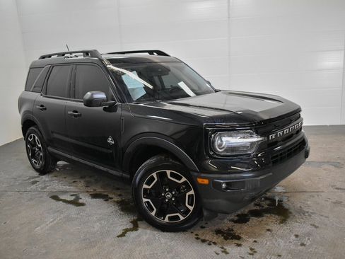 Used 2023 Ford Bronco Sport Outer Banks image 1