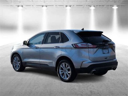 Used 2024 Ford Edge Titanium image 6