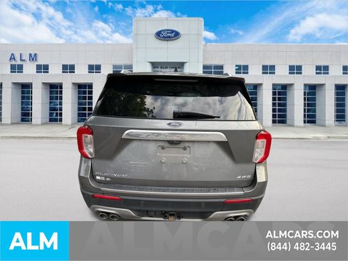 Used 2021 Ford Explorer Platinum w/ Equipment Group 601A AWD/4WD image 8