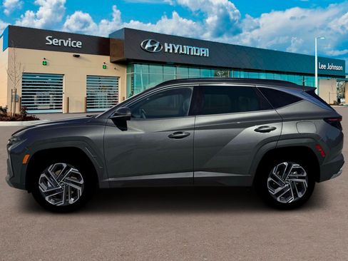 New 2026 Hyundai Tucson Limited AWD/4WD image 3