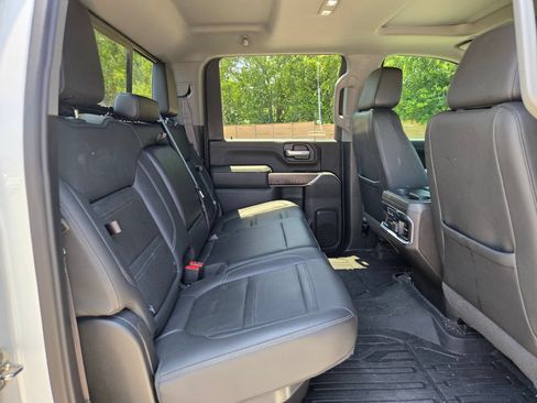 Used 2020 GMC Sierra 3500 Denali w/ Denali Ultimate Package AWD/4WD image 25