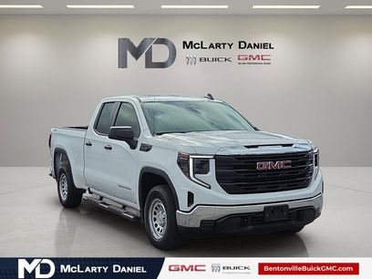 Used 2025 GMC Sierra 1500 Pro w/ Trailering Package