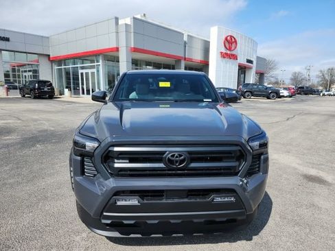 New 2026 Toyota Tacoma SR5 image 2