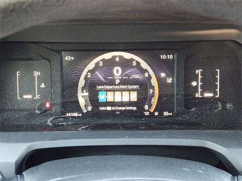 Used 2024 Toyota Tacoma SR image 11