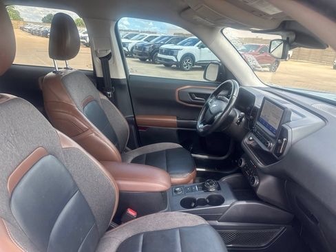 Used 2023 Ford Bronco Sport Outer Banks w/ Tech Package AWD/4WD image 27