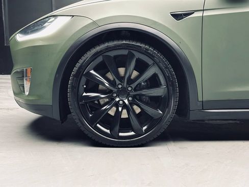 Used 2018 Tesla Model X 75D AWD/4WD image 39