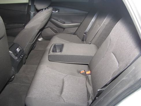 Certified 2025 Honda Accord LX image 11