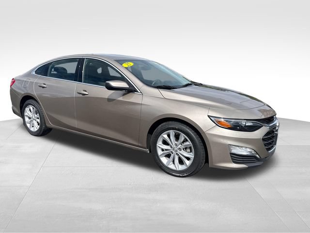 Used 2025 Chevrolet Malibu LT FWD image 7