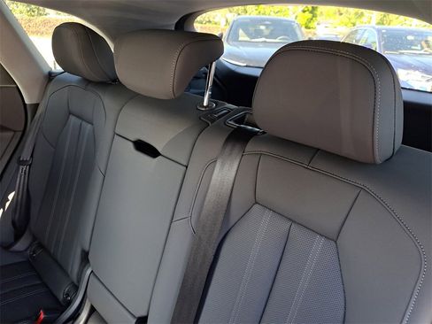 New 2025 Audi Q5 Premium Plus image 28