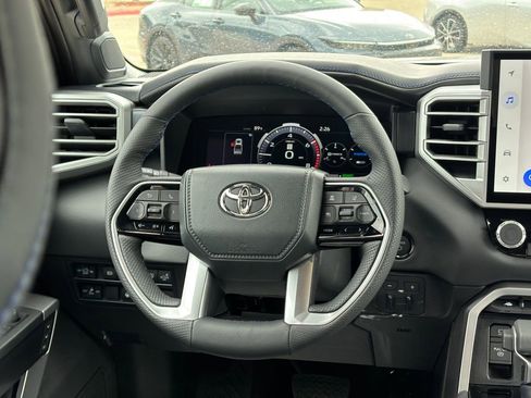 New 2025 Toyota Tundra Platinum image 25