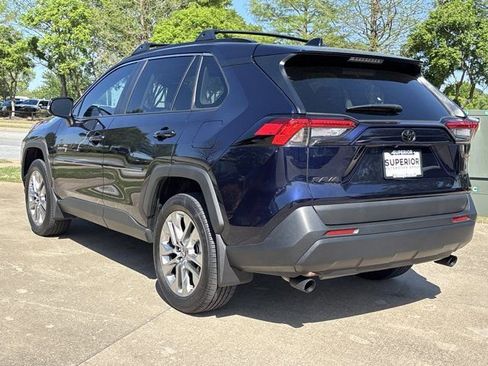 Used 2025 Toyota RAV4 XLE Premium FWD image 10