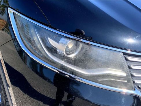 Used 2018 Lincoln MKX Reserve w/ Lincoln MKX Climate Package image 27